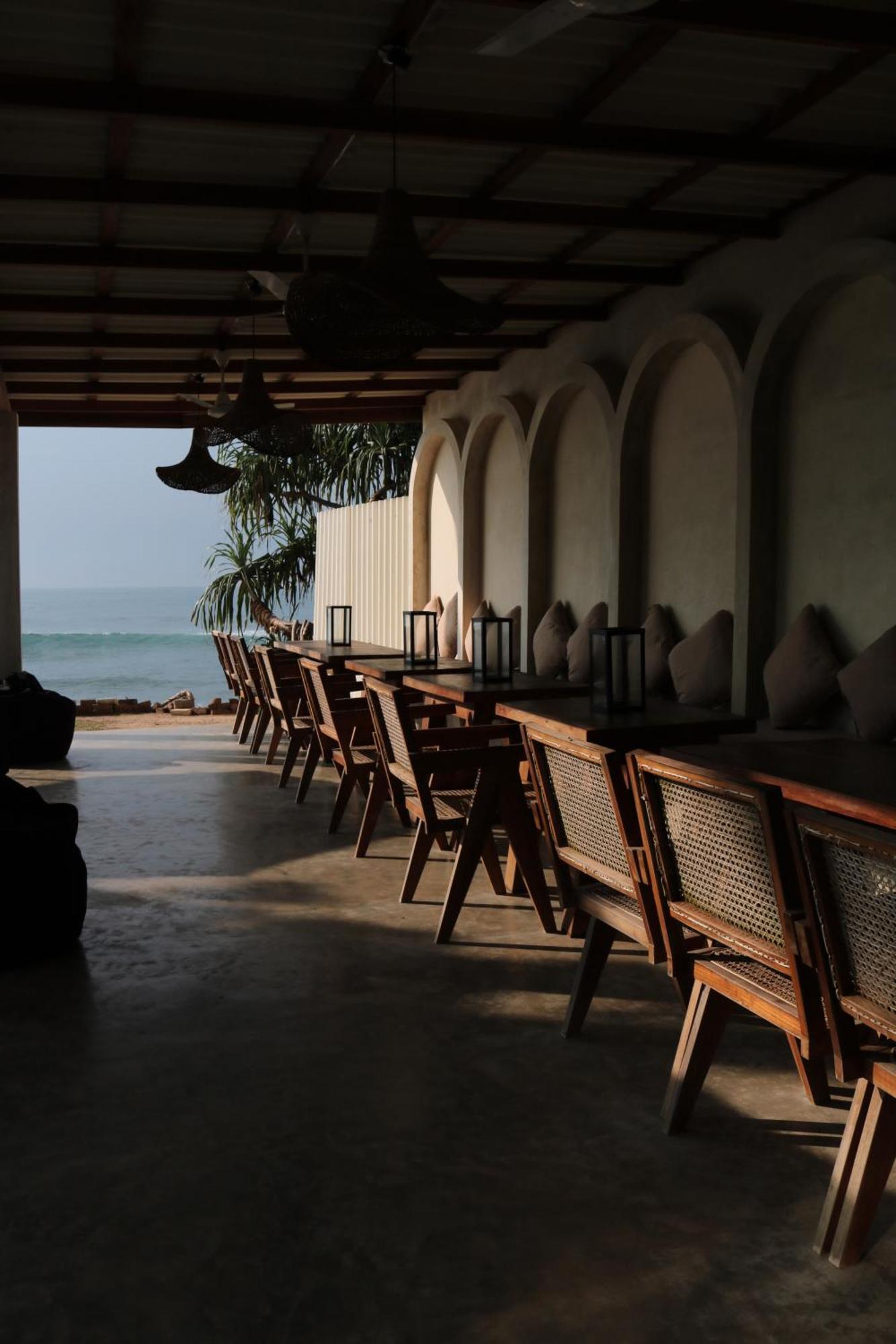 Swell Shacks Hotel Matara Ngoại thất bức ảnh