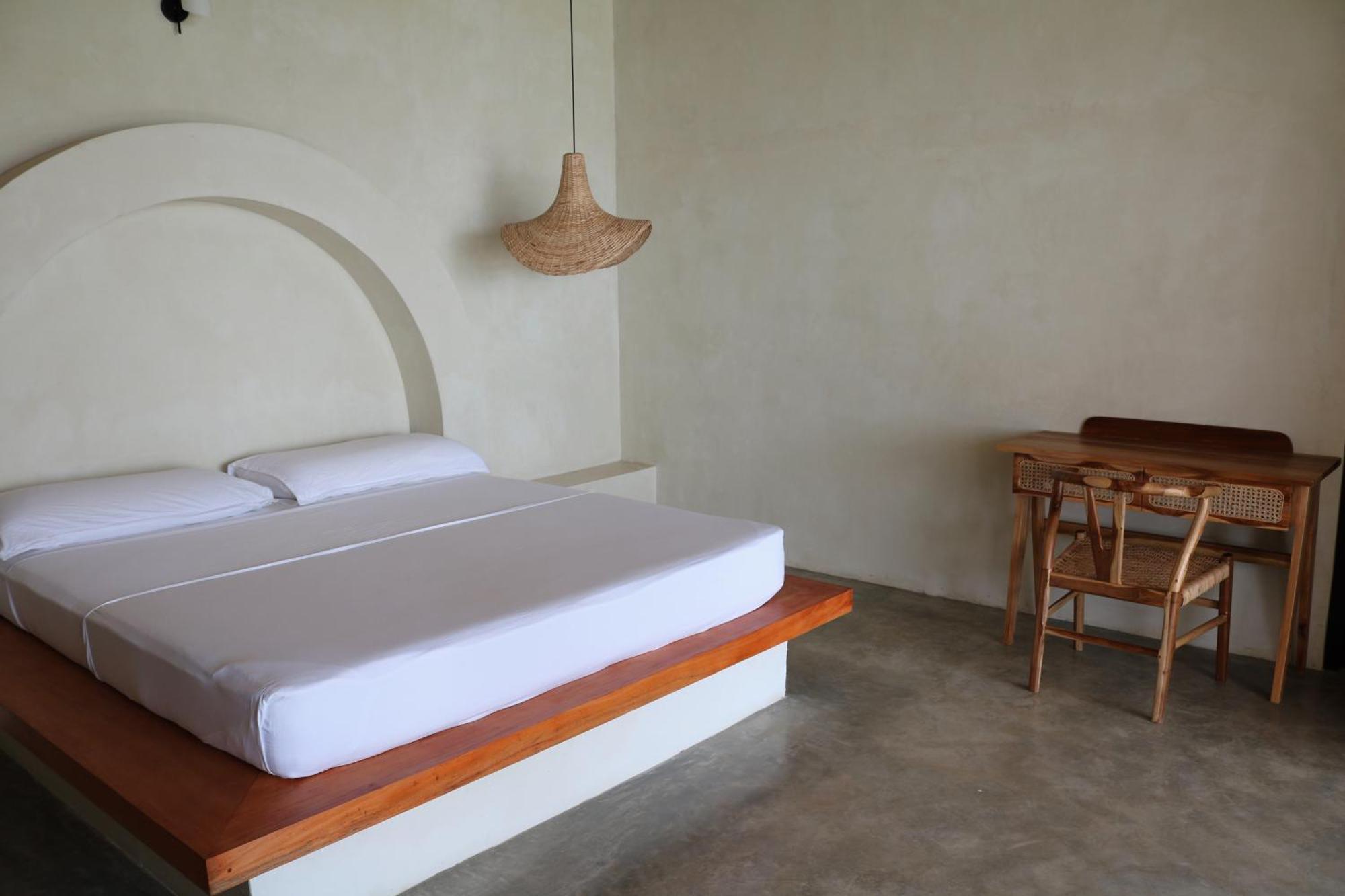 Swell Shacks Hotel Matara Ngoại thất bức ảnh