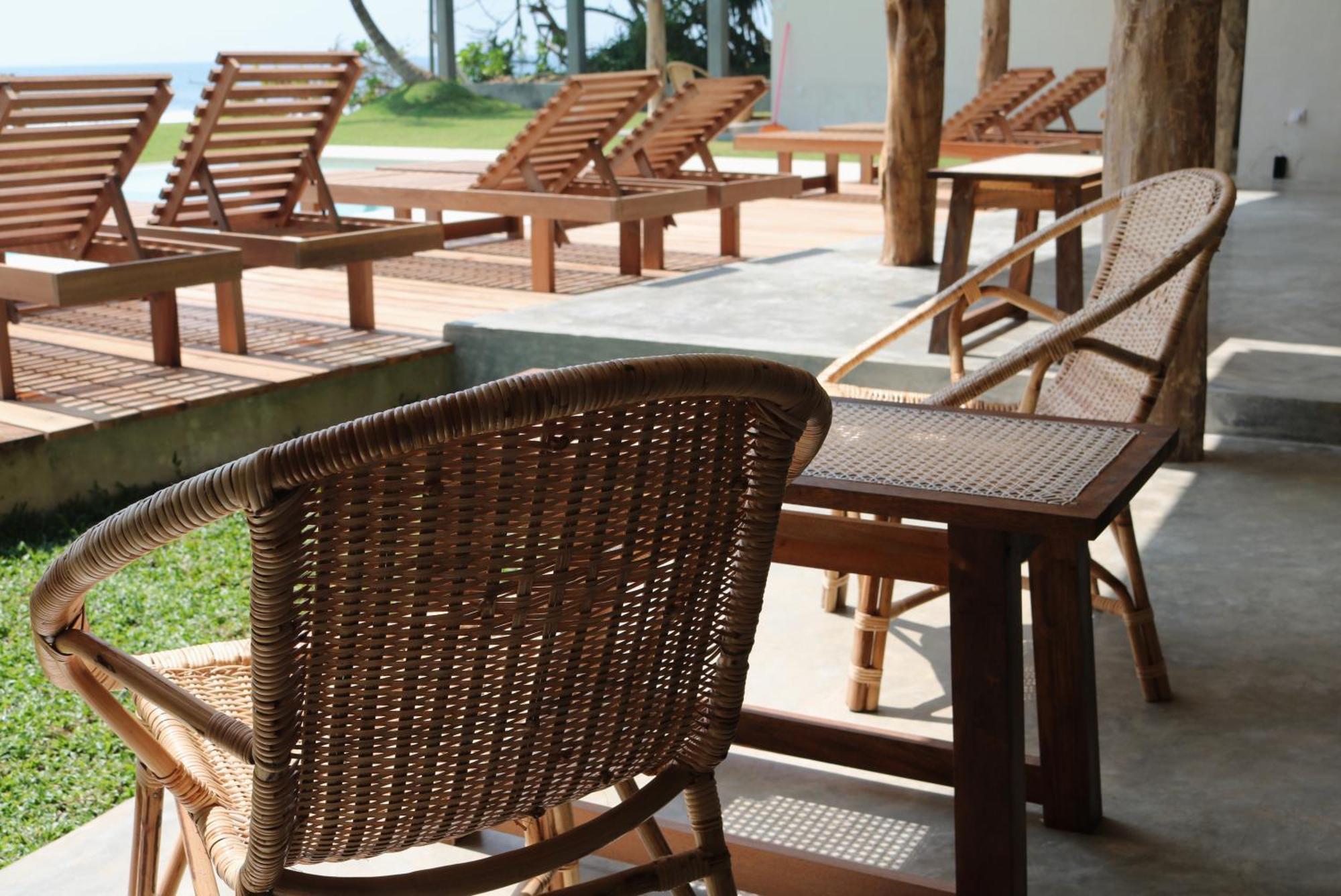 Swell Shacks Hotel Matara Ngoại thất bức ảnh