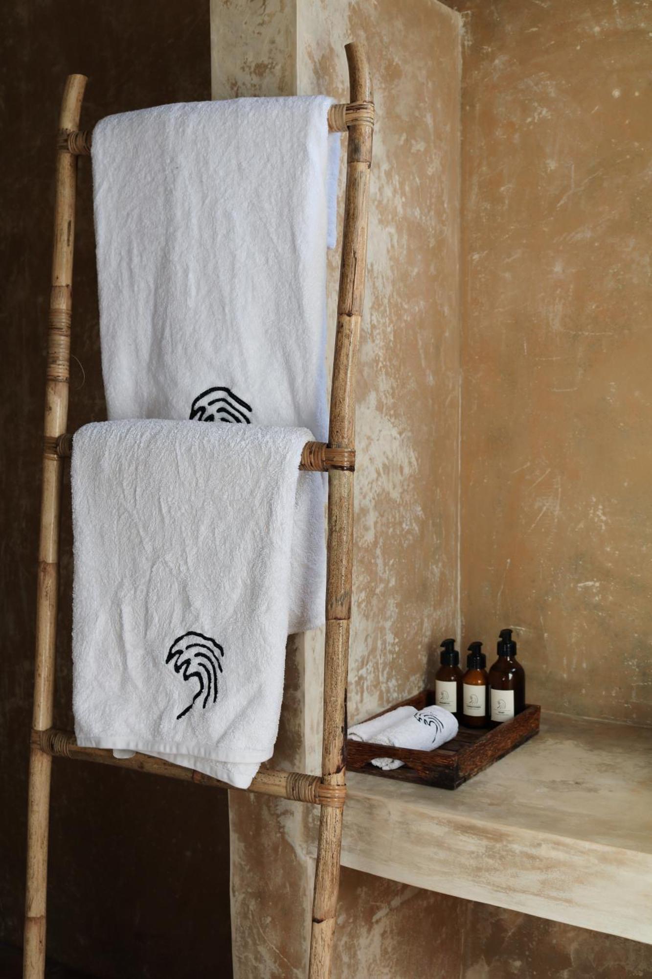 Swell Shacks Hotel Matara Ngoại thất bức ảnh