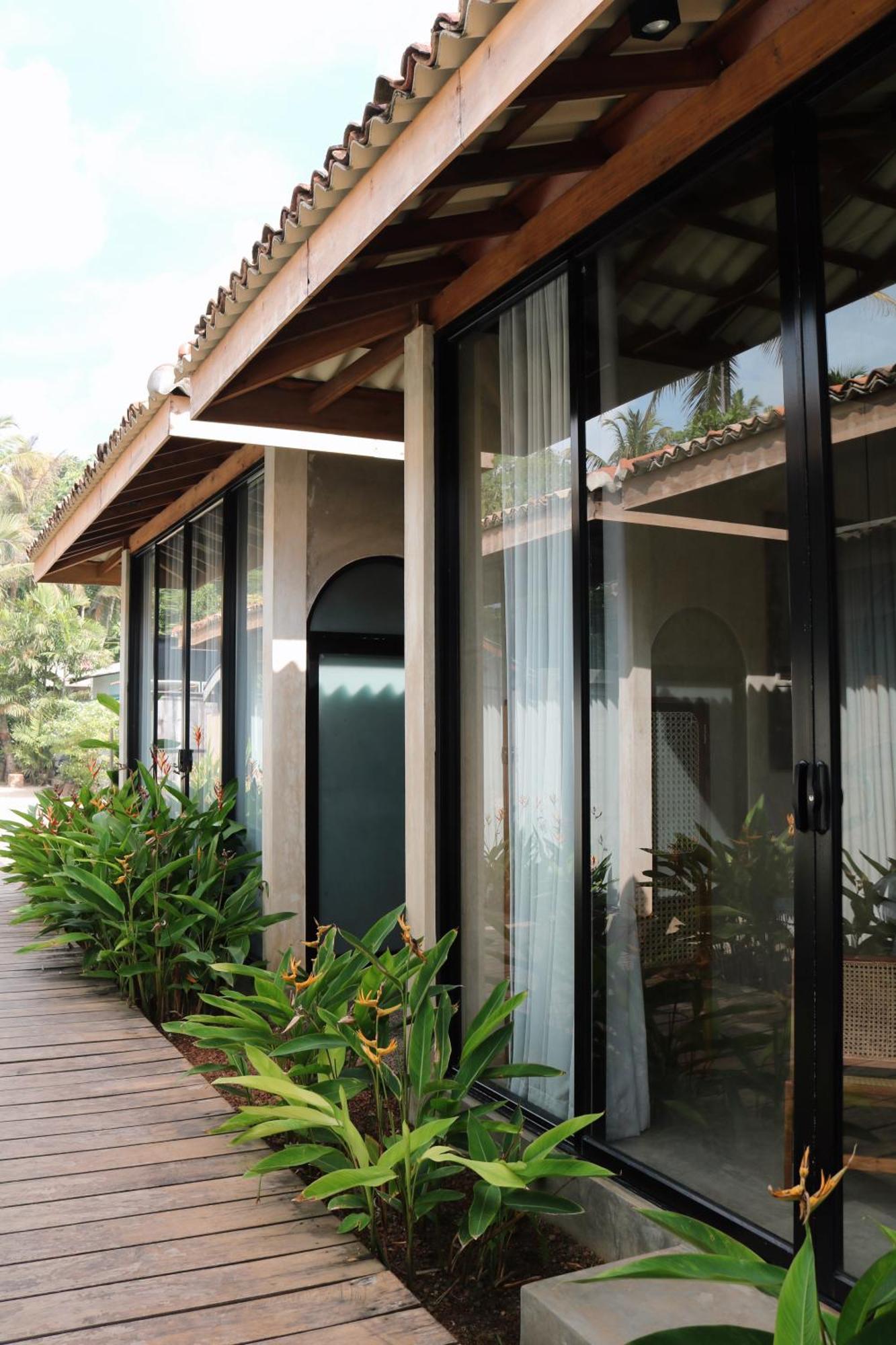 Swell Shacks Hotel Matara Ngoại thất bức ảnh