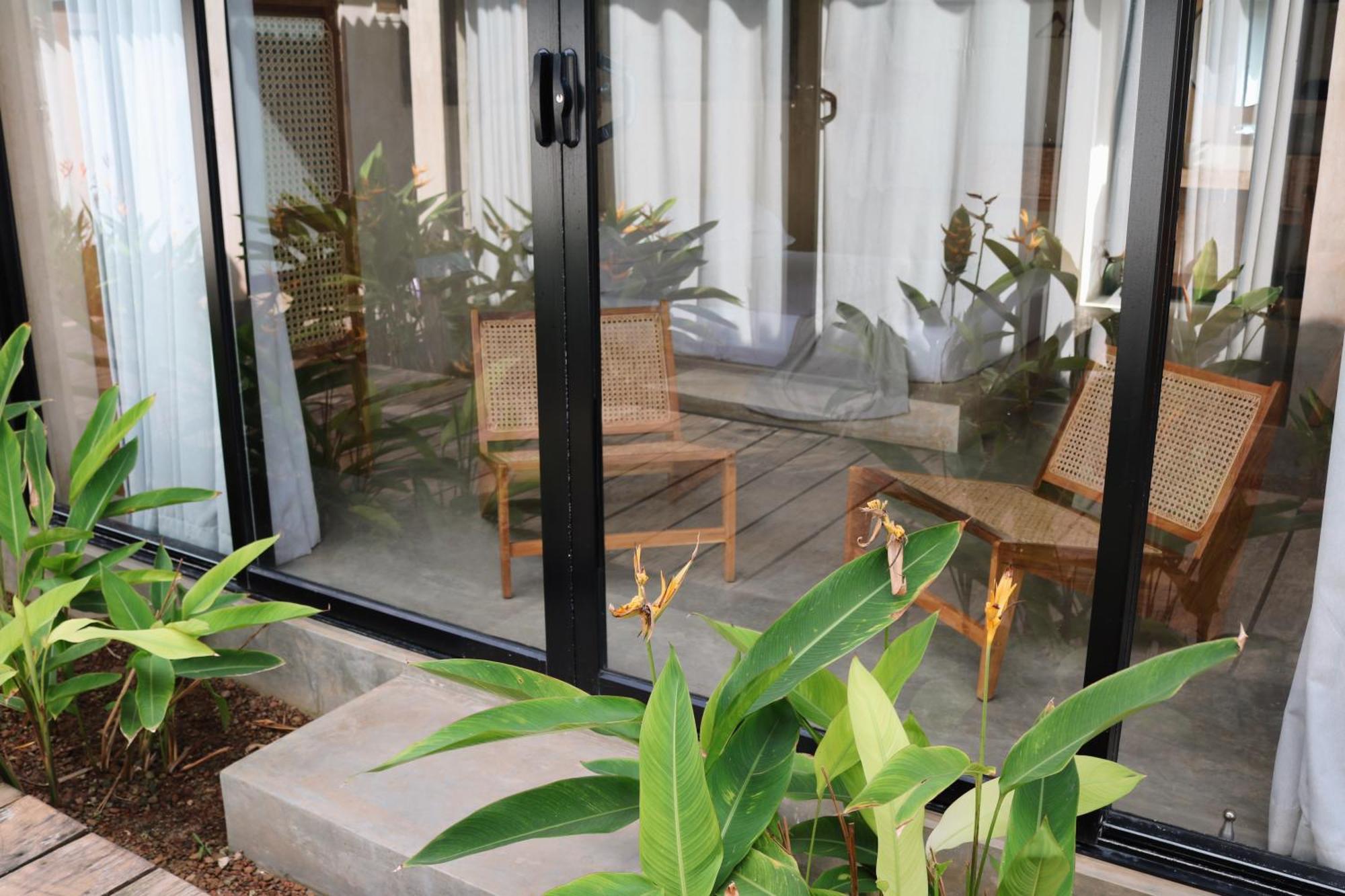 Swell Shacks Hotel Matara Ngoại thất bức ảnh