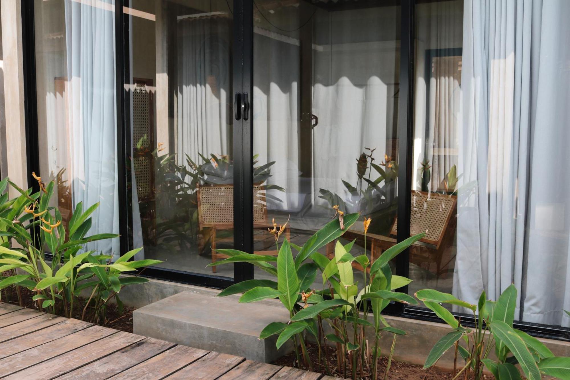 Swell Shacks Hotel Matara Ngoại thất bức ảnh