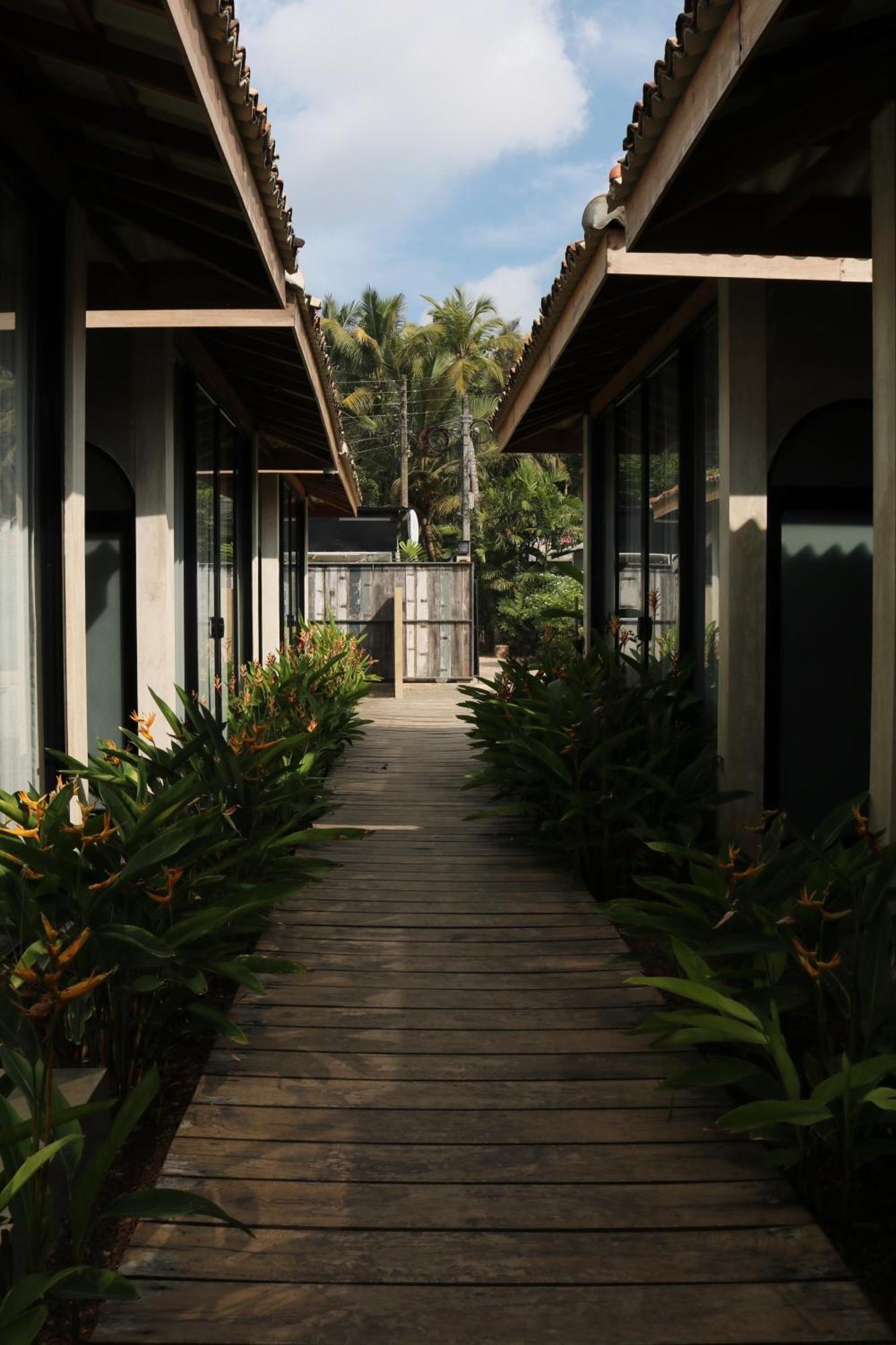 Swell Shacks Hotel Matara Ngoại thất bức ảnh